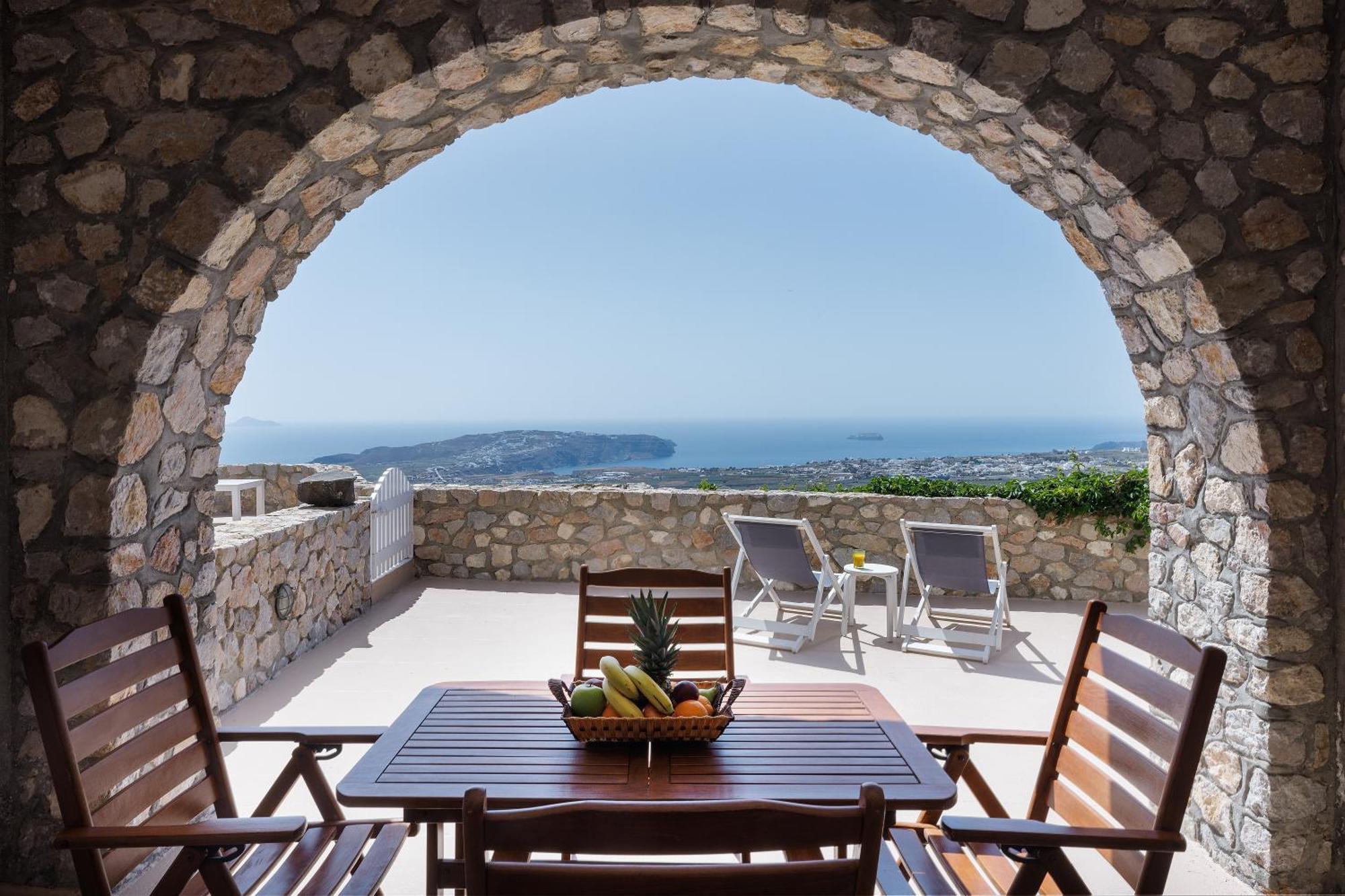 Zatrikion Santorini Villas Pyrgos Kallistis Bagian luar foto