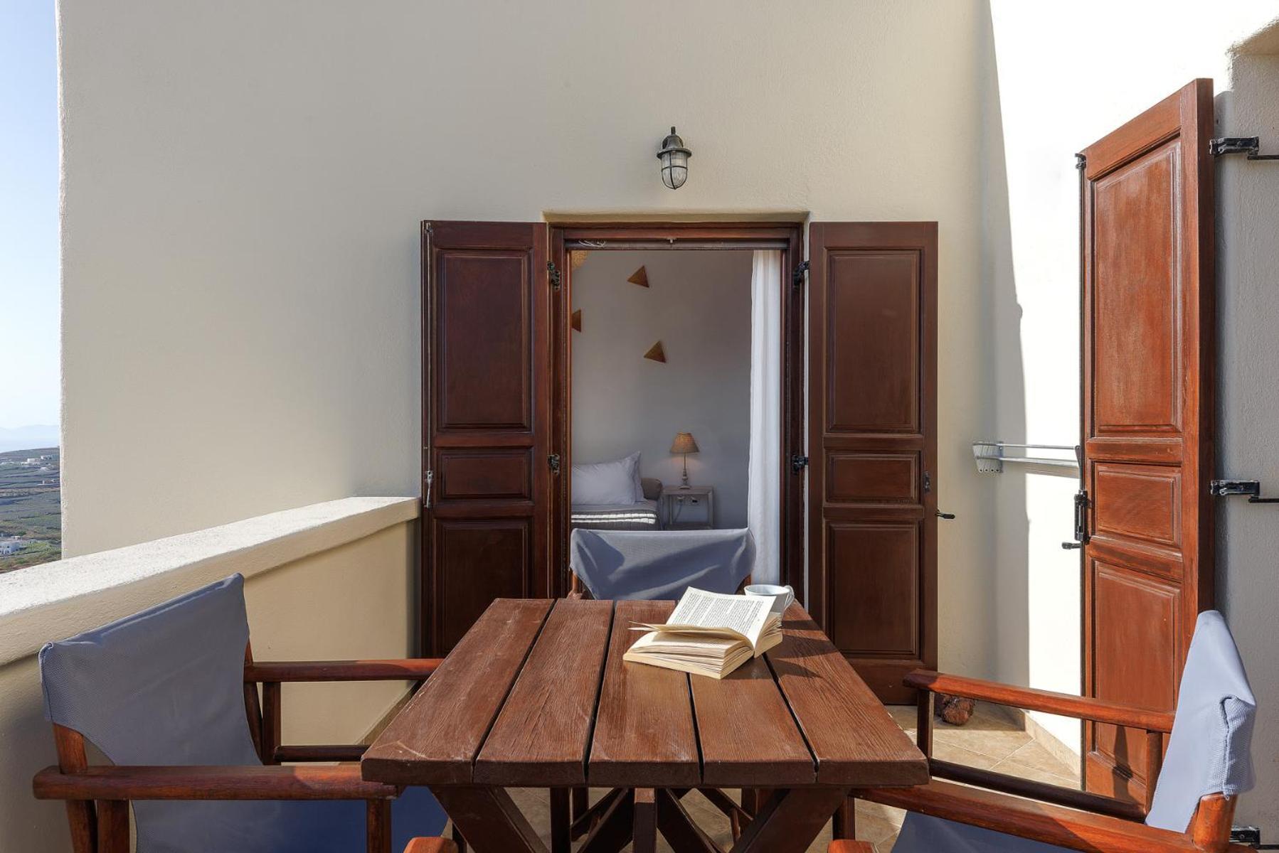 Zatrikion Santorini Villas Pyrgos Kallistis Bagian luar foto