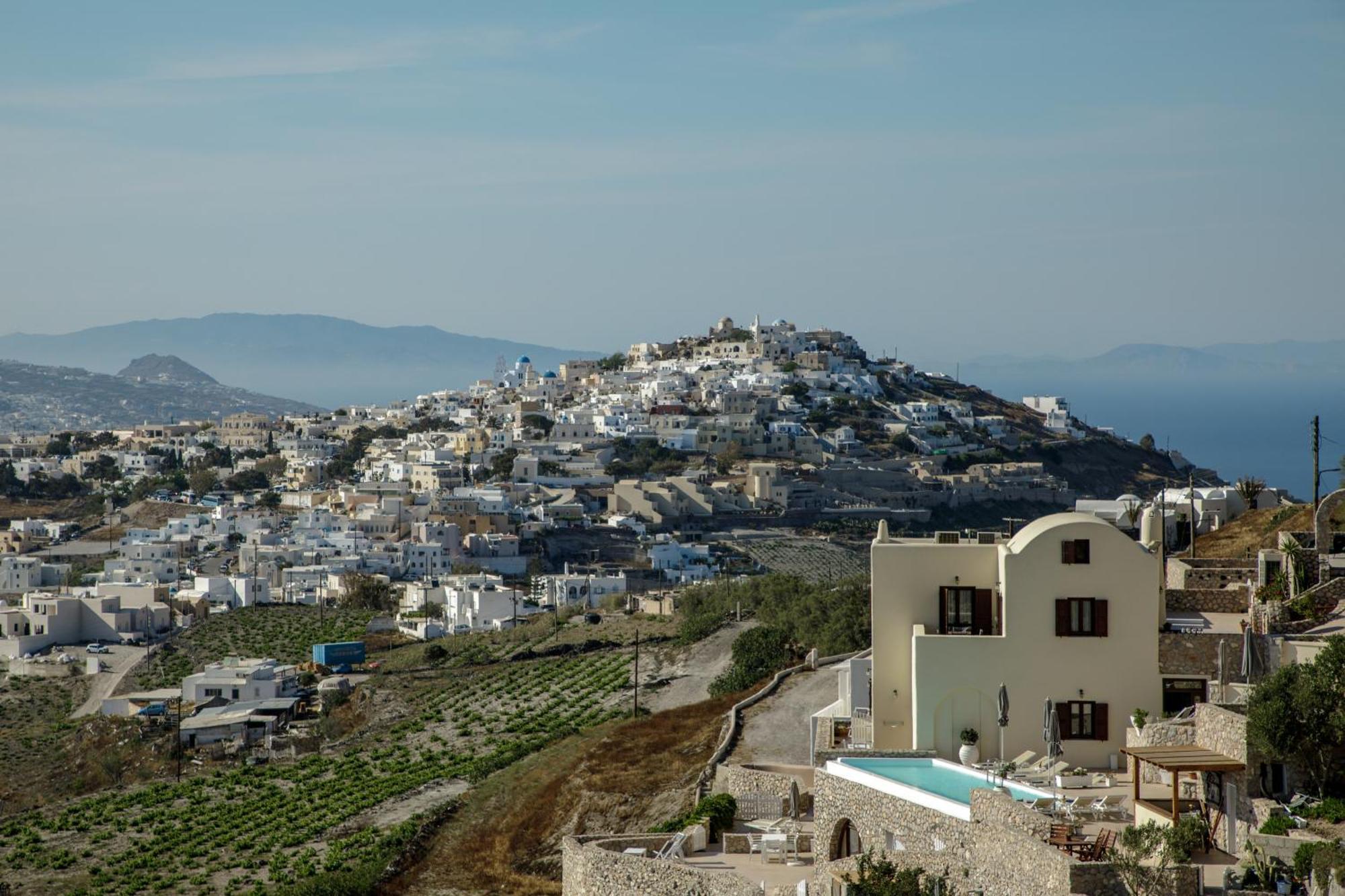 Zatrikion Santorini Villas Pyrgos Kallistis Bagian luar foto