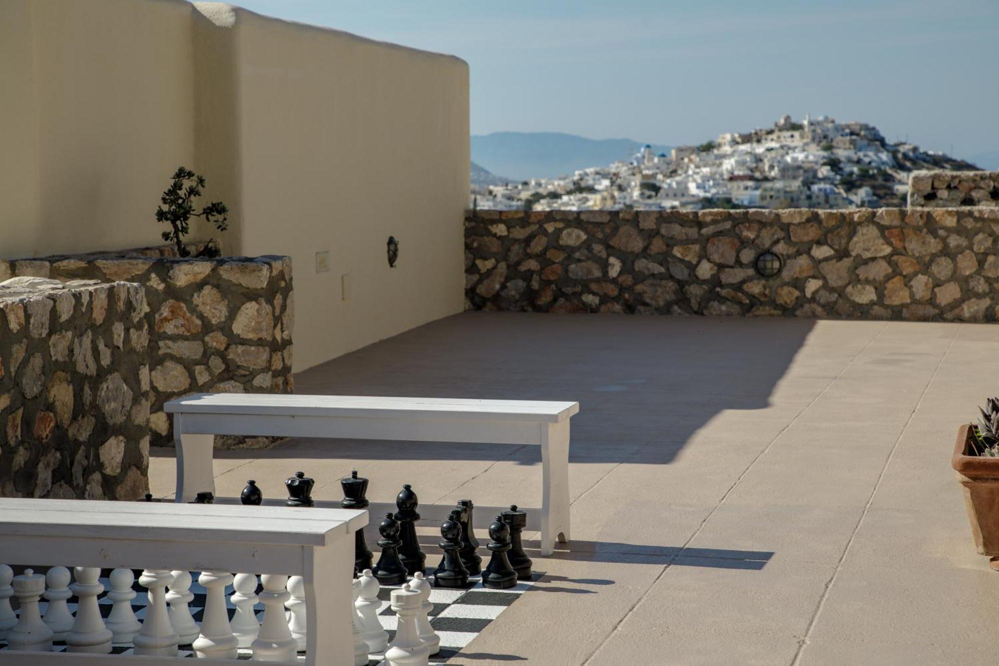Zatrikion Santorini Villas Pyrgos Kallistis Bagian luar foto
