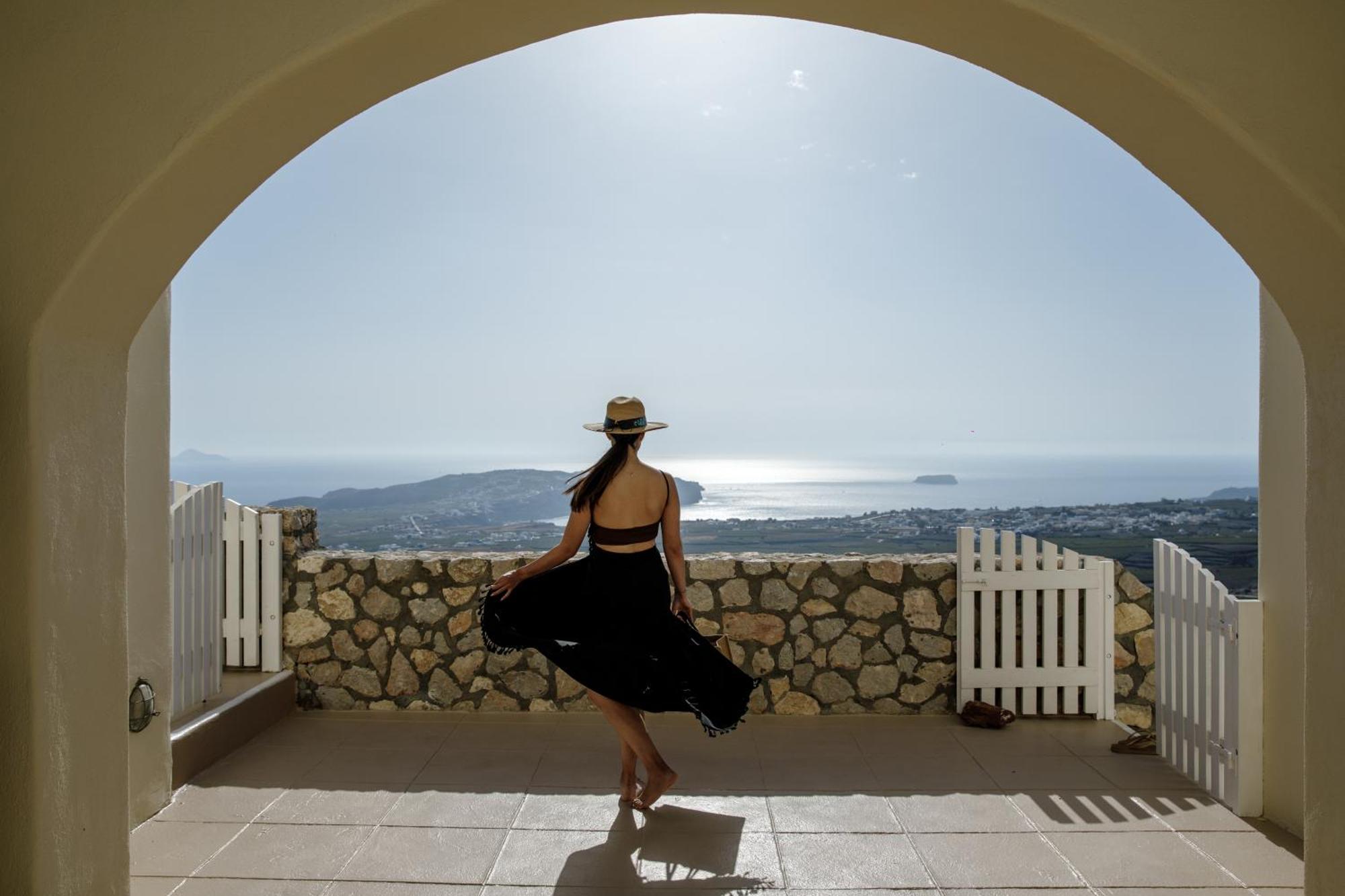 Zatrikion Santorini Villas Pyrgos Kallistis Bagian luar foto