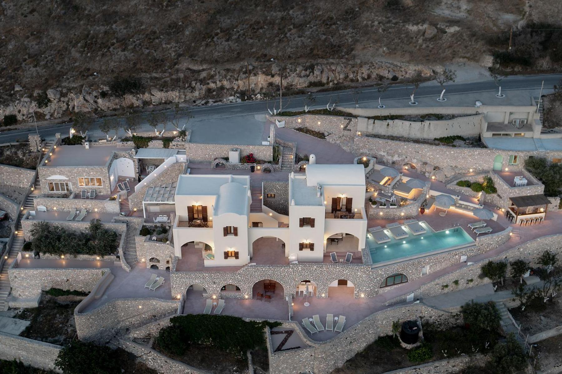 Zatrikion Santorini Villas Pyrgos Kallistis Bagian luar foto
